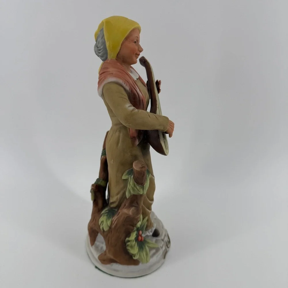 Vintage Old-World Woman Musician Playing the Mandolin‎ Porcelain Figurine 9 inch
